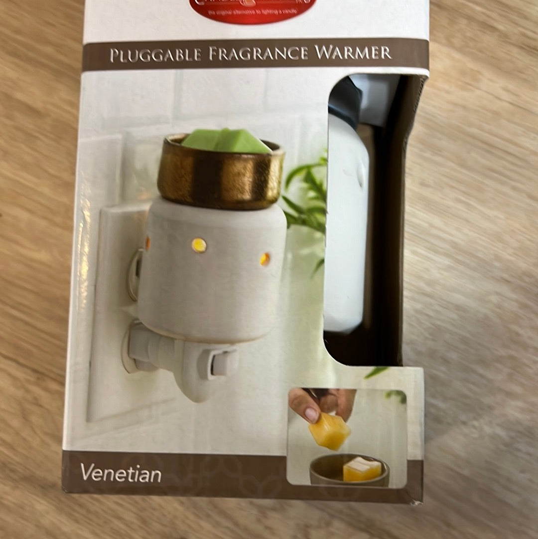 Pluggable, fragrance warmer