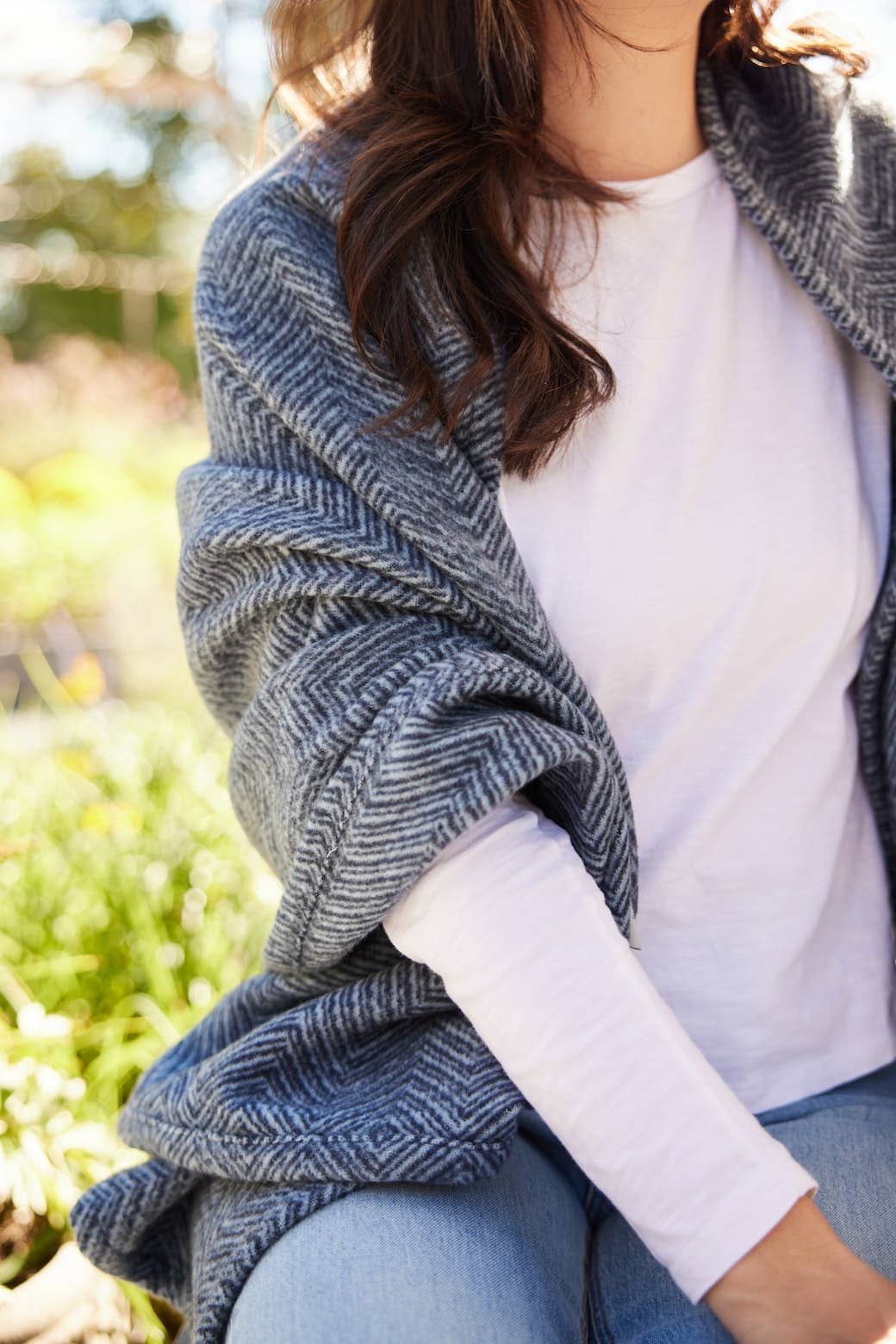 Bayside Herringbone Shawl - Midnight Navy: Navy