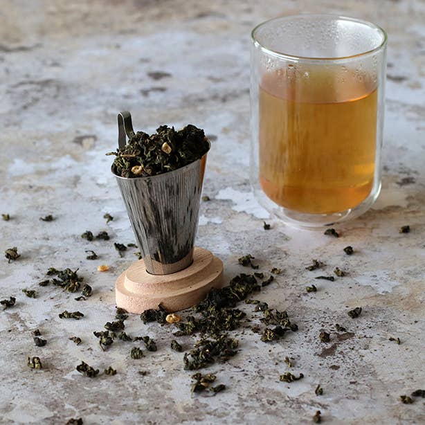 STAINLESS STEEL SVEN TEA INFUSER & WOODEN LID