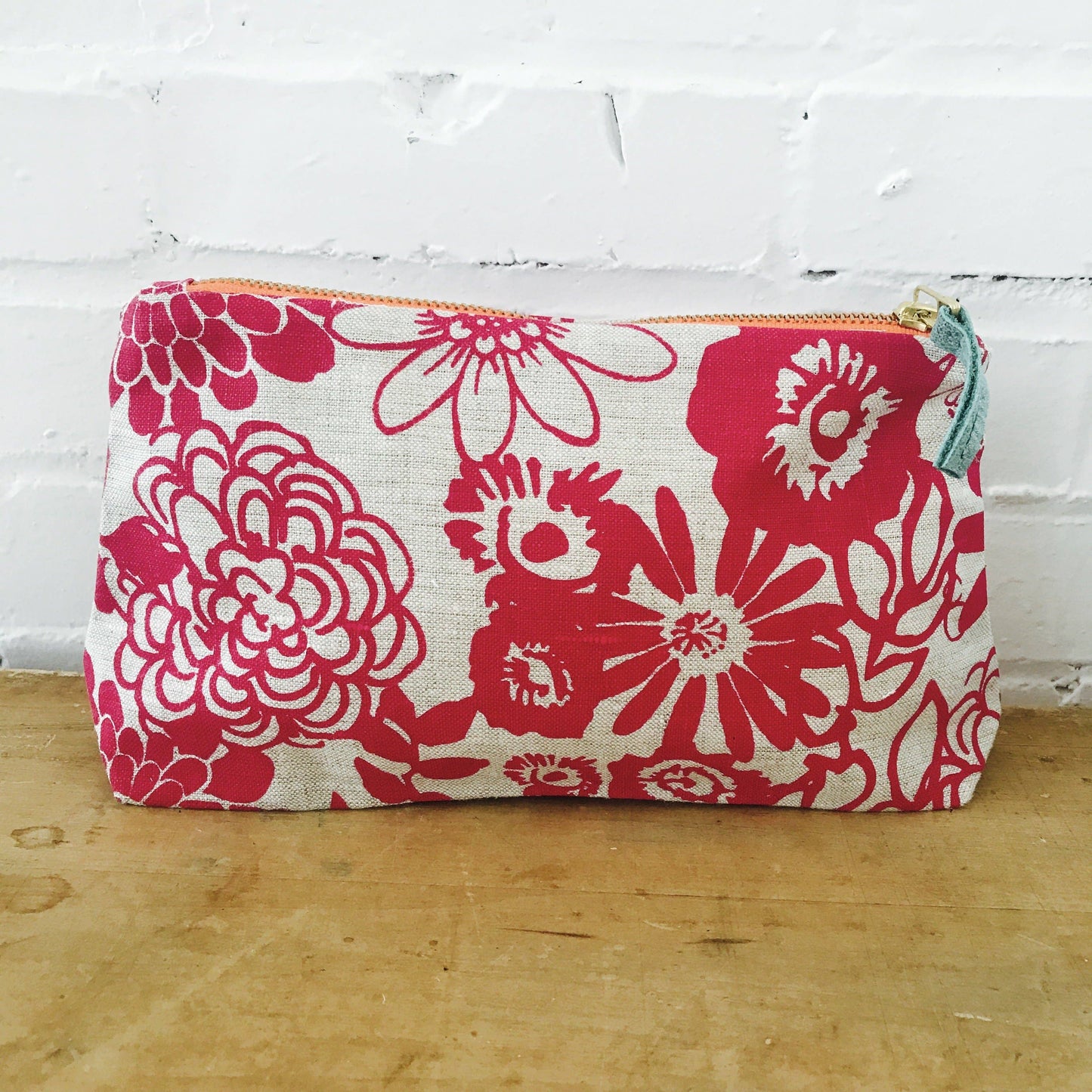 Berry Wild Garden Makeup Zipper Bag
