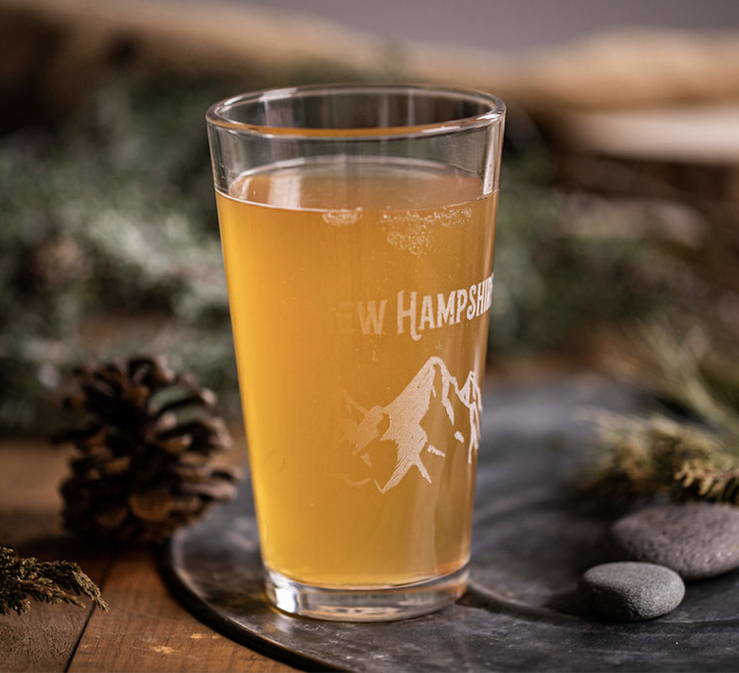 New Hampshire Mountains Etched Pint Pub Glass